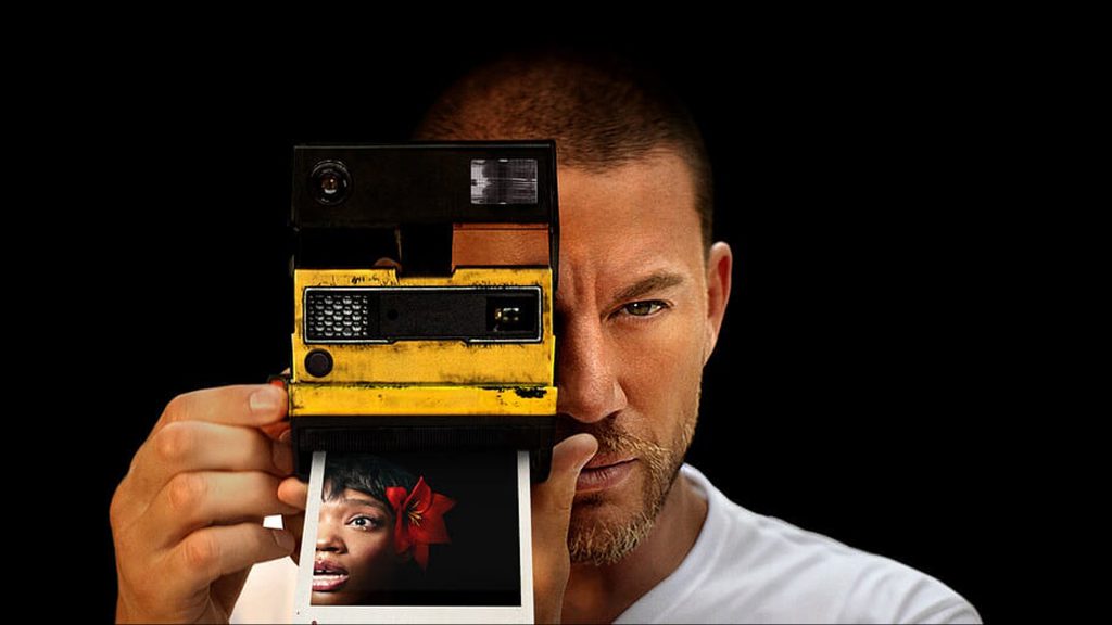 ‘Blink Twice’ Review: Zoë Kravitz Crafts a Stylish and Sinister Thriller